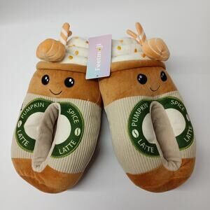 Feetmoji Women's Size 5-6 Cushioned‎ Pumpkin Latte Slippers
